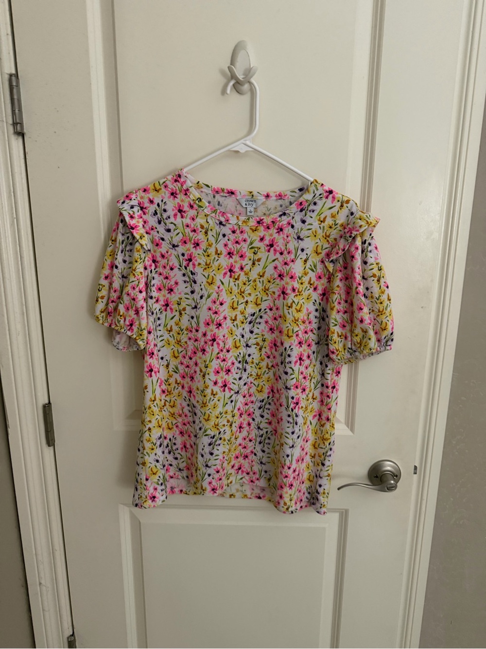 crown & ivy Floral Ruffle Sleeve Top - Pink & Yellow